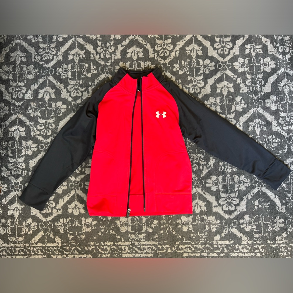 Under armour boys zip up jacket size 5